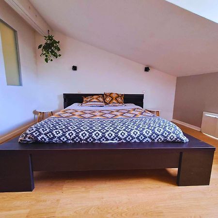 Loft Centre Ville Parking Ажан Екстериор снимка