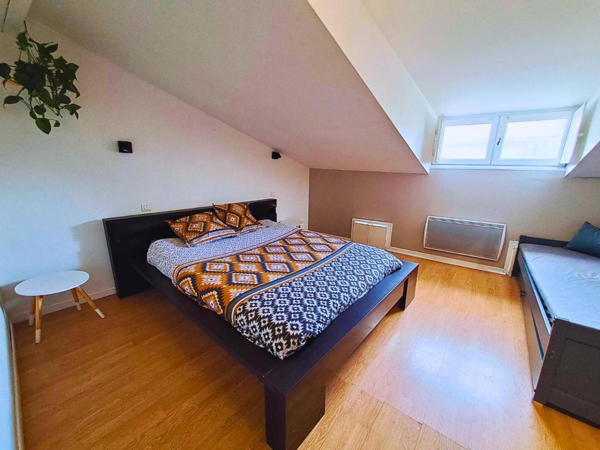 Loft Centre Ville Parking Ажан Екстериор снимка